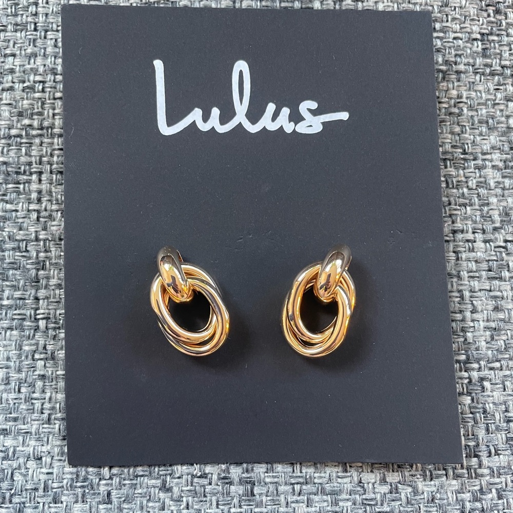 Lulu’s Earrings! Gold & Chunky